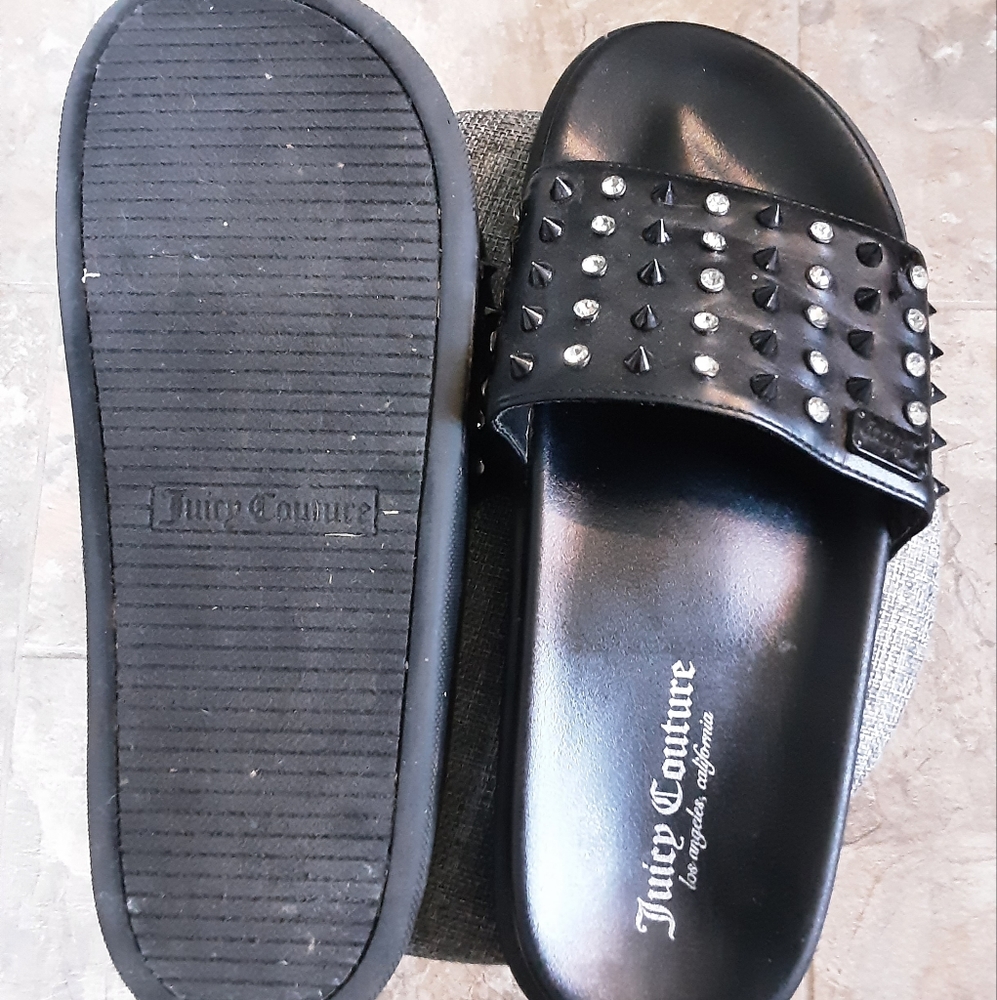 Juicy Couture slides